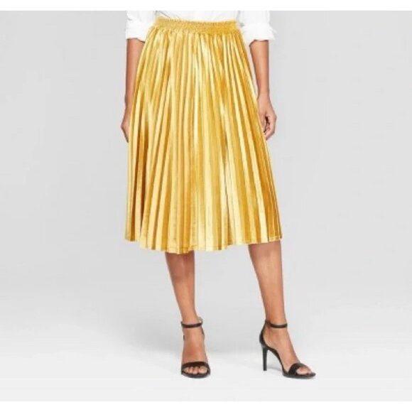 A New Day Skirt Women's Small Gold Velvet Velour Pleated Midi Stretch Old Money - Picture 1 of 6